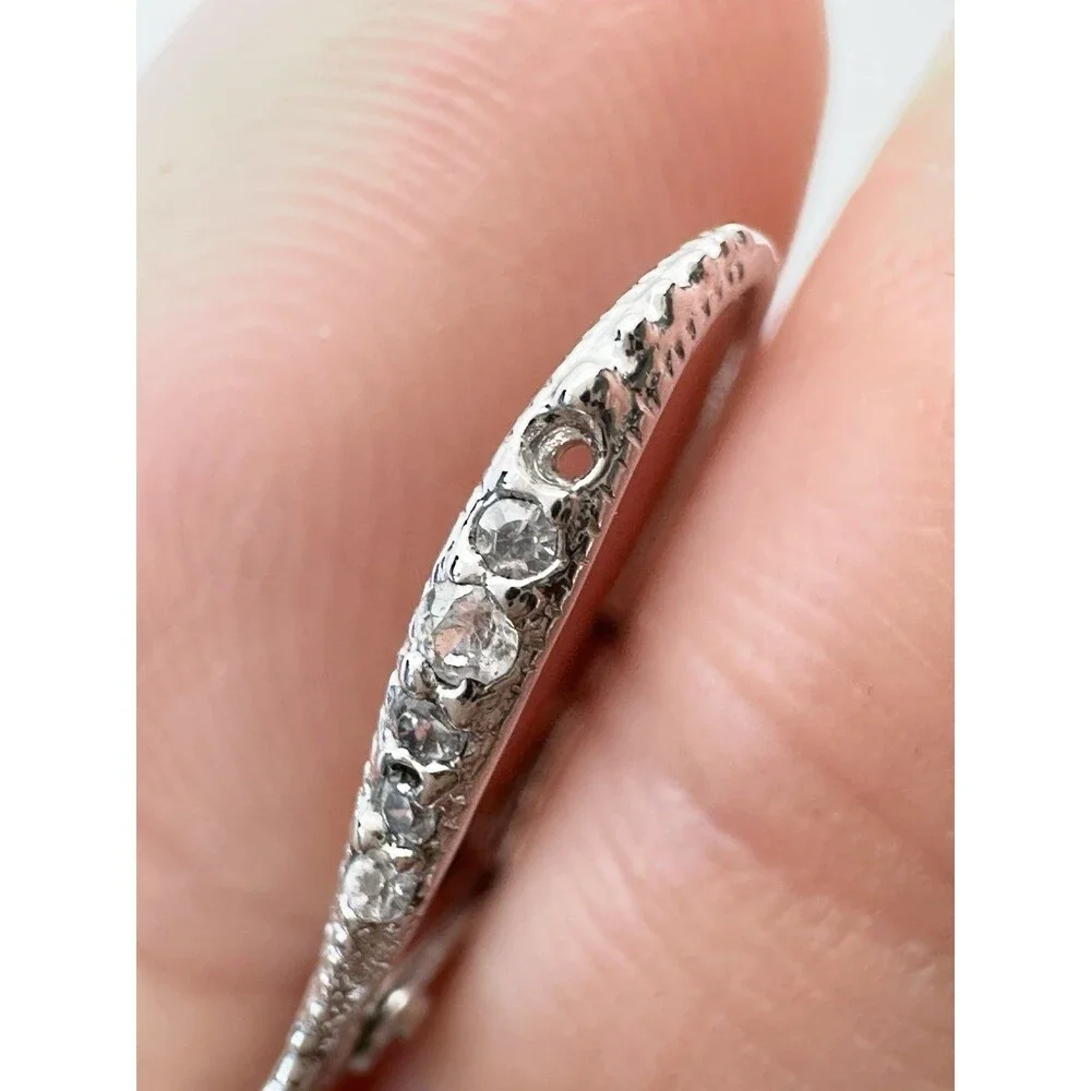 Unbranded sterling silver